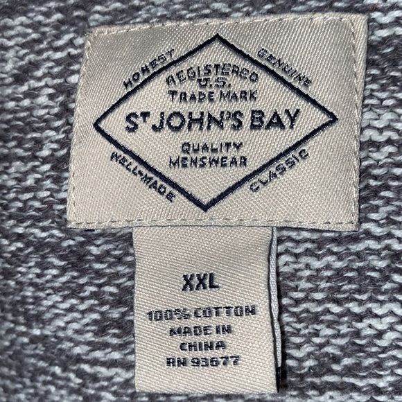St. John’s Bay. Pull over 100% cotton. Quality menswear. Size XXL - Picture 5 of 9